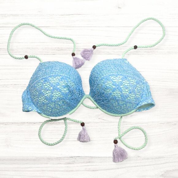 Victoria’s Secret Bikini Top 36DD Mermaid Crochet Tassel Underwire Padded Swim - Picture 1 of 16
